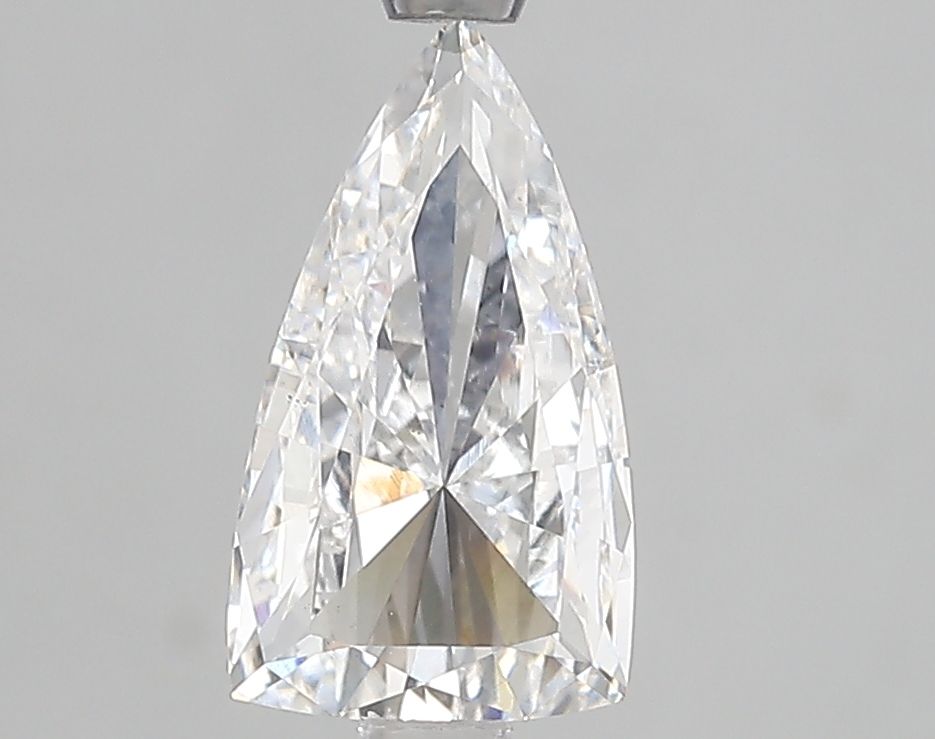 1.1 ct lab-grown Triangular Diamond