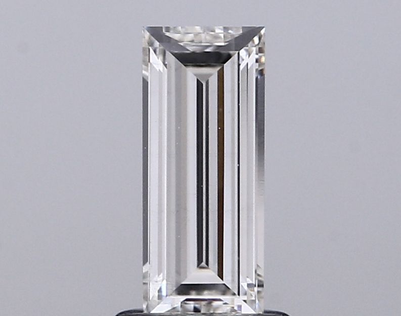 0.90 ct Baguette diamond
