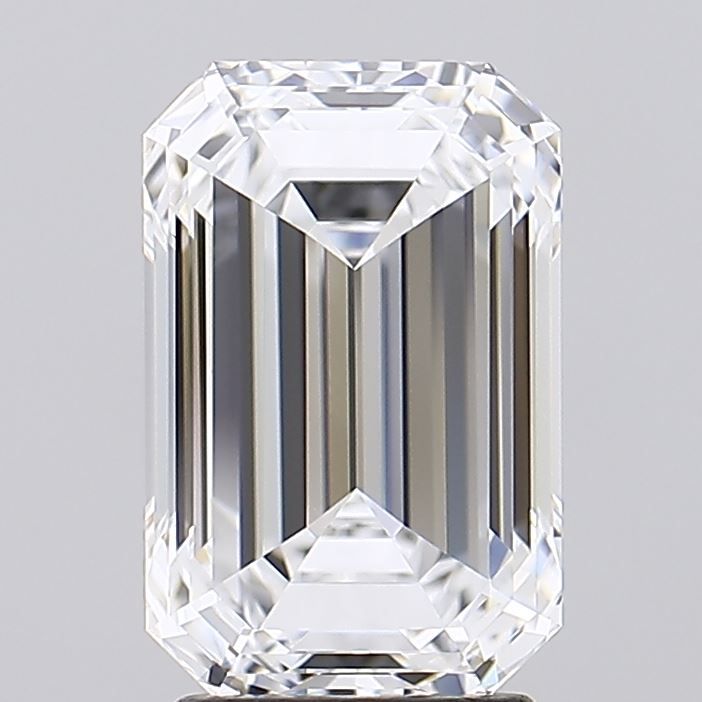 3.28 ct. emerald Lab Grown Diamond front image