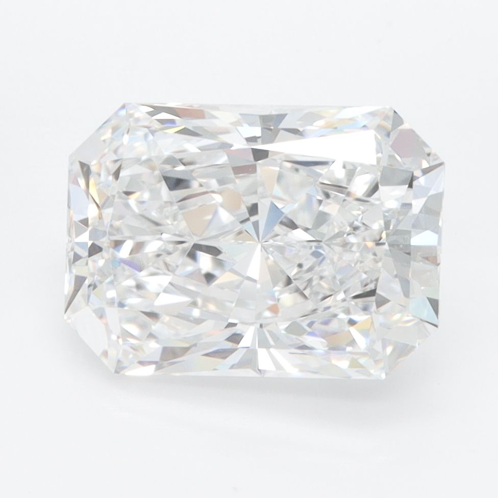 3.07 ct. radiant Lab Grown Diamond front image