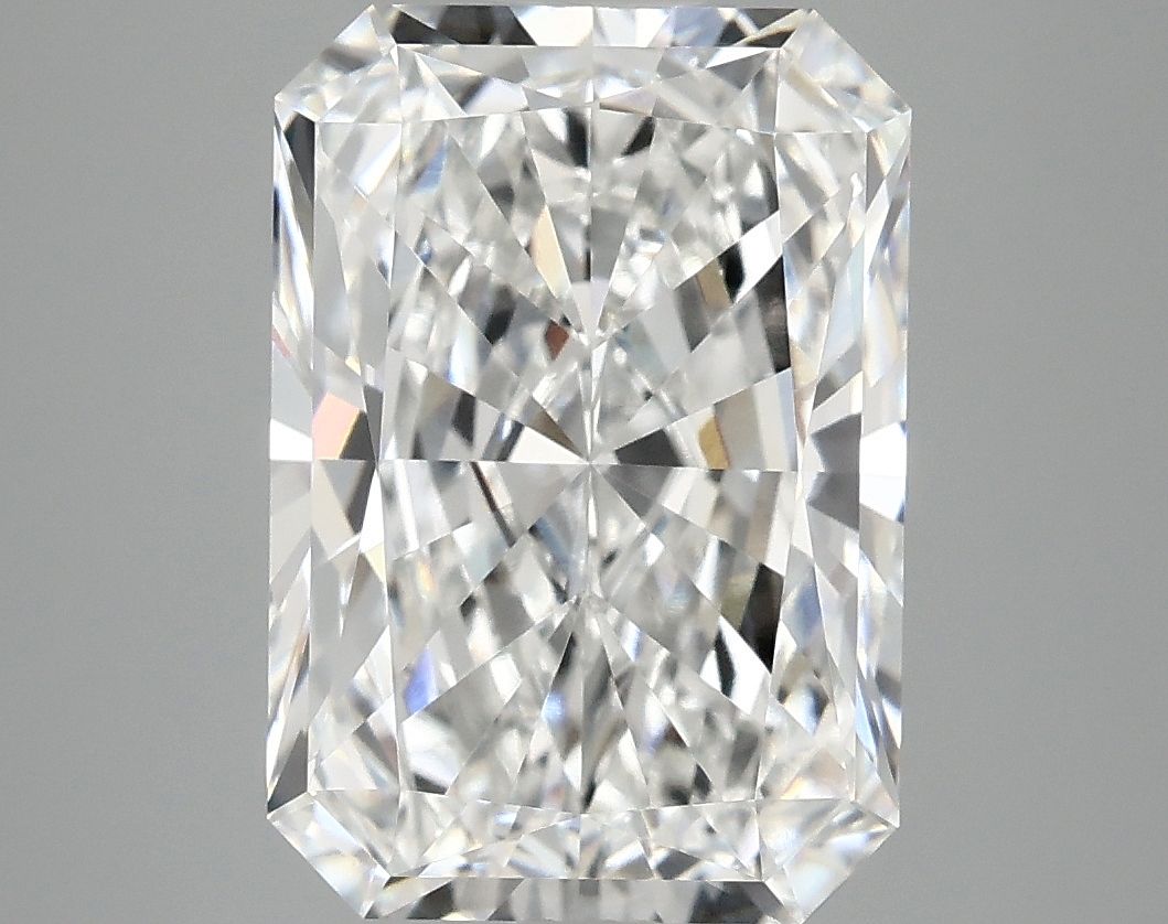 5.03 ct. radiant Lab Grown Diamond front image