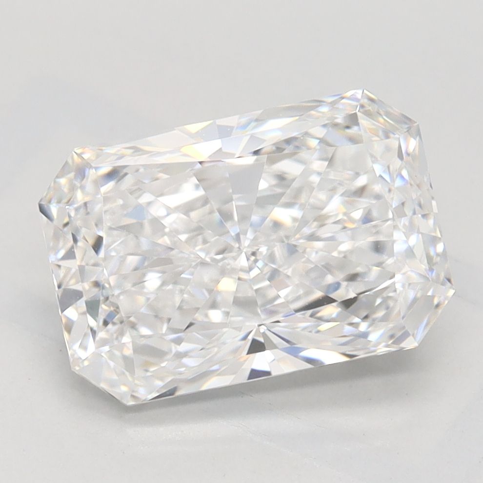 2.22 ct. radiant Lab Grown Diamond front image