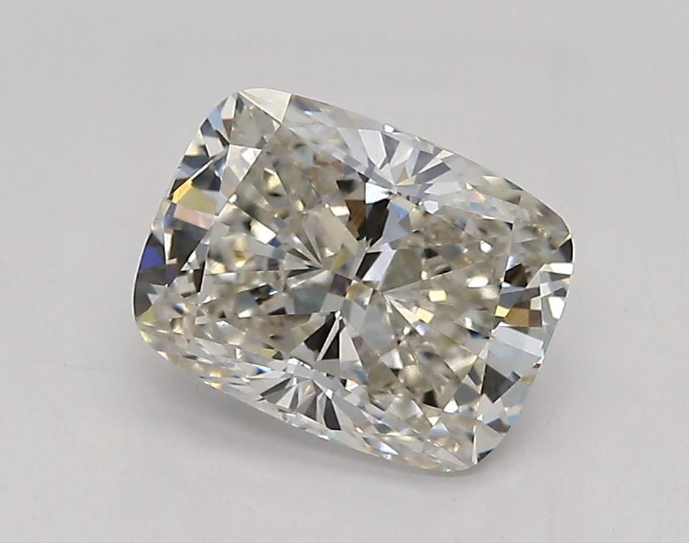 1.54 ct lab-grown Cushion modified Diamond