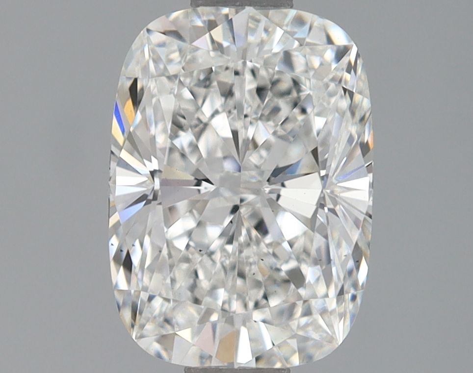 1.38 ct Cushion Brilliant diamond