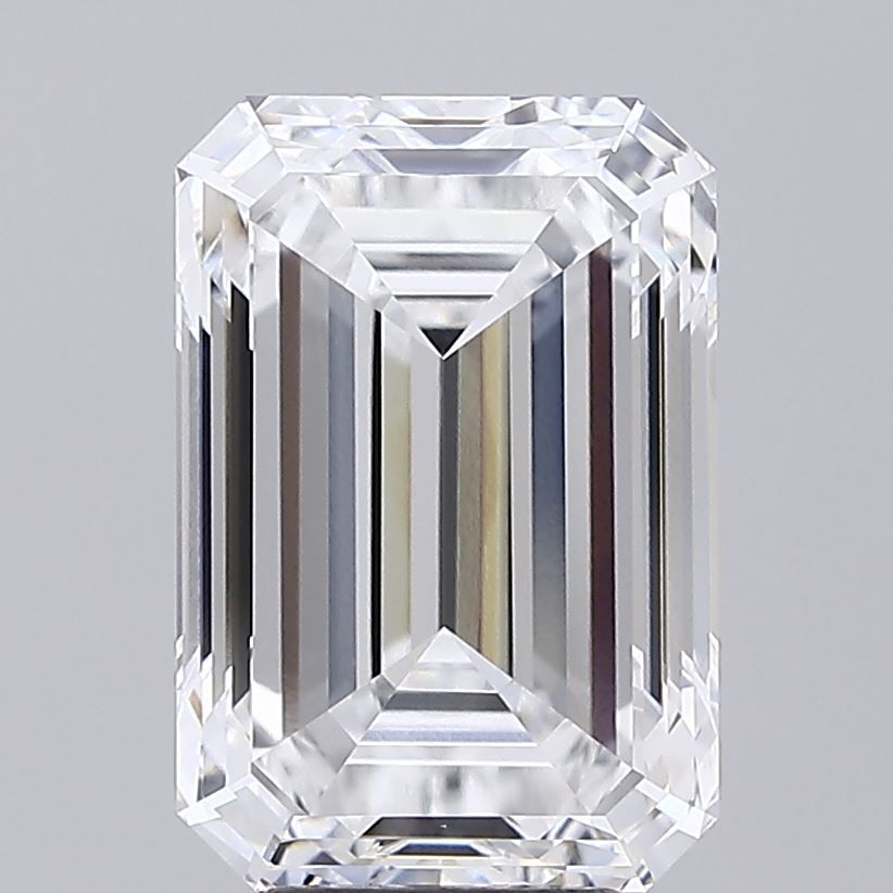 6.52 ct. emerald Lab Grown Diamond front image