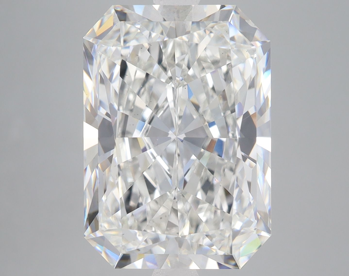 8.40 ct. radiant Lab Grown Diamond front image