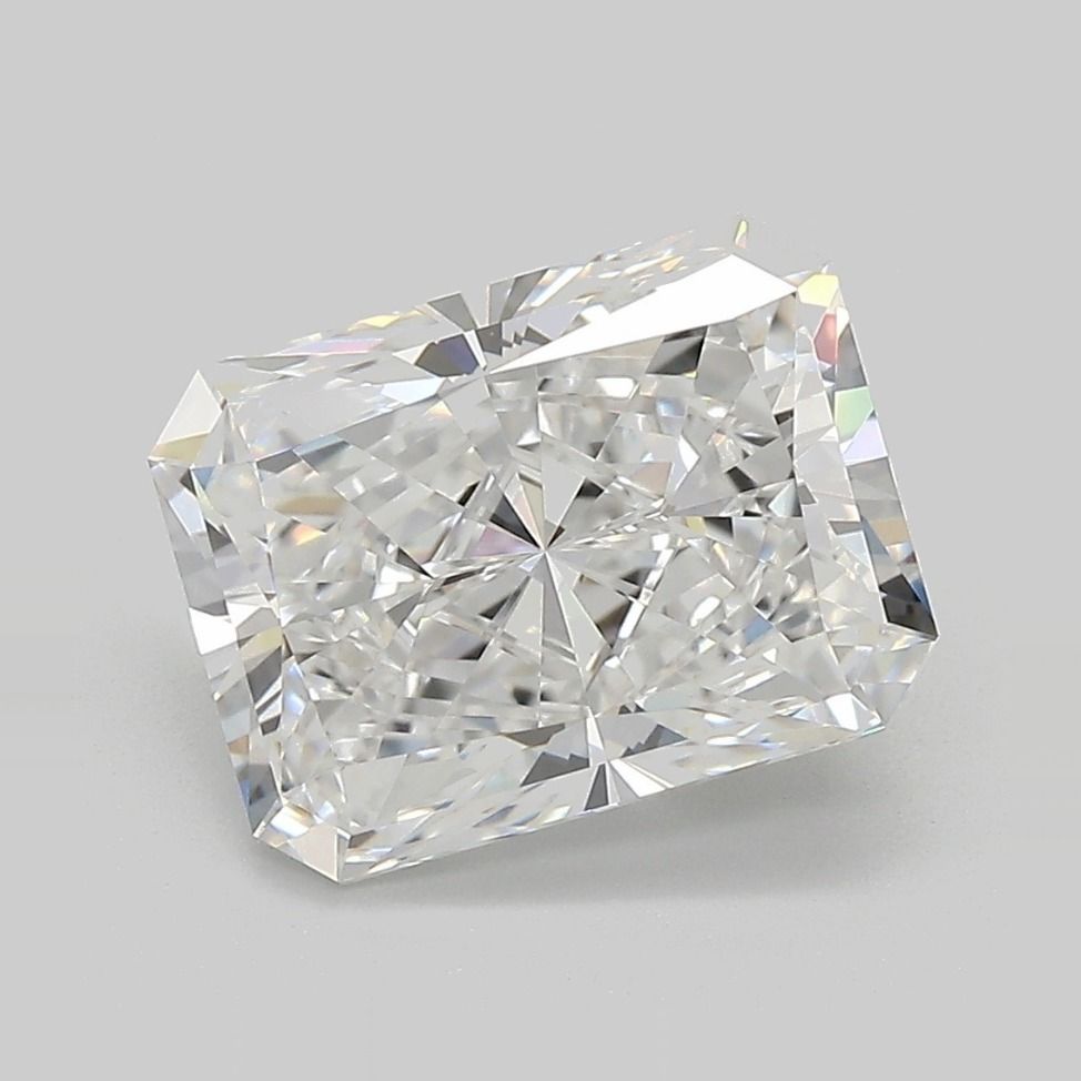 1.05 ct. radiant Lab Grown Diamond front image