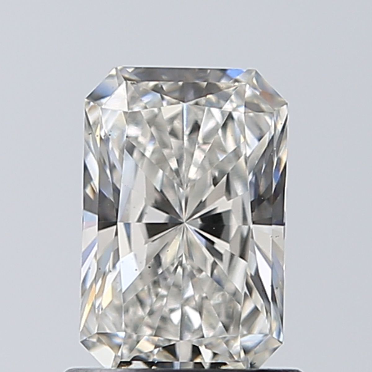 0.90 ct Radiant diamond