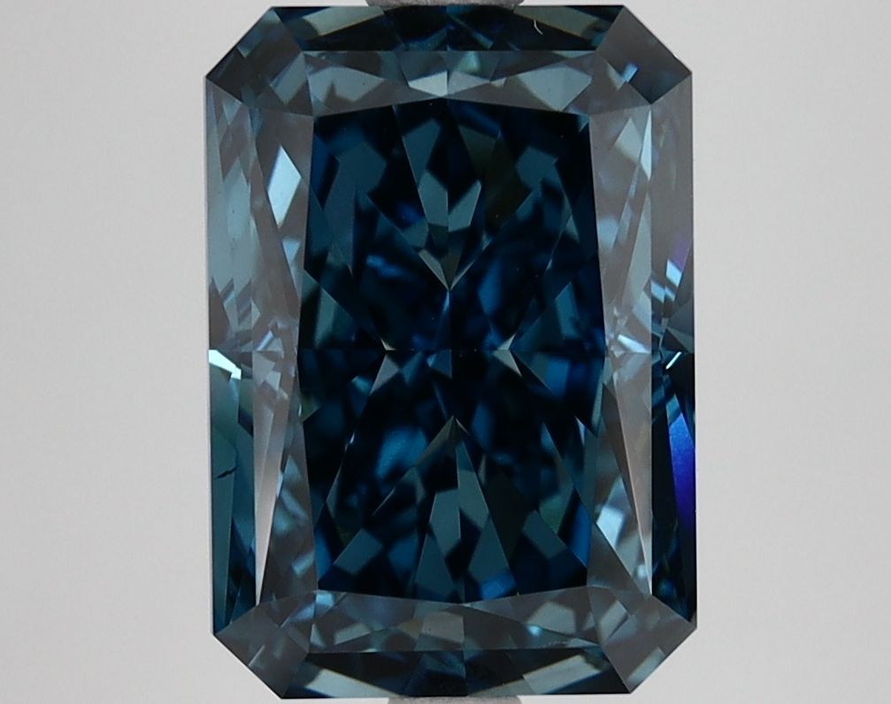4.10 ct. radiant Lab Grown Diamond front image