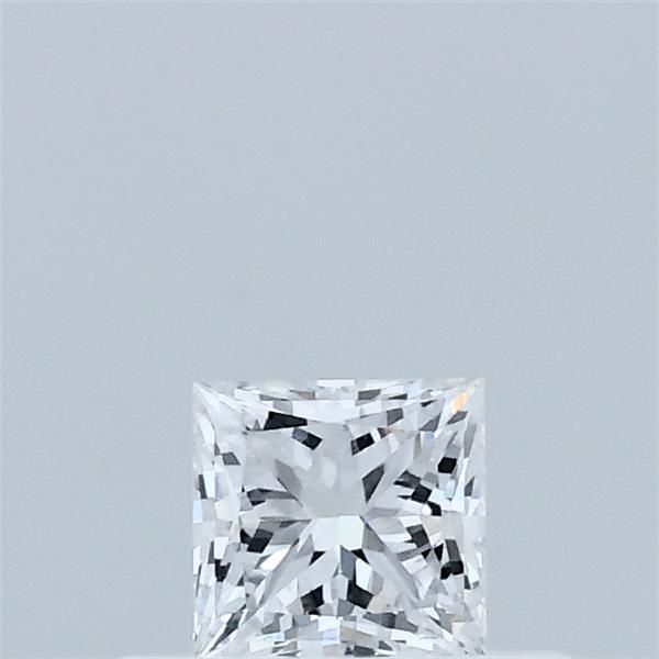 0.32 ct lab-grown Princess Diamond