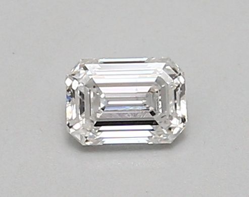0.33 ct lab-grown Emerald Diamond