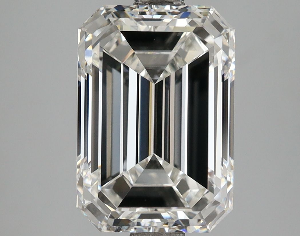 4.00 ct. emerald Lab Grown Diamond front image