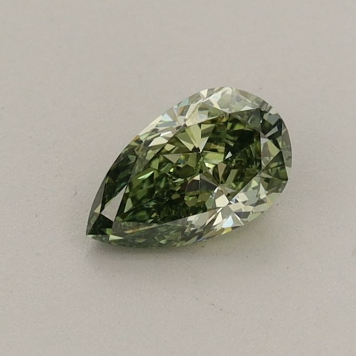 0.41 CT Fancy Vivid Green PEAR