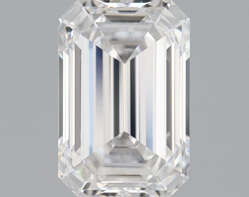 1.08 ct. emerald Lab Grown Diamond front image