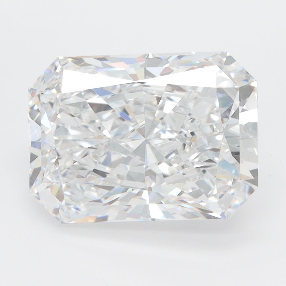 3.73 ct. radiant Lab Grown Diamond front image
