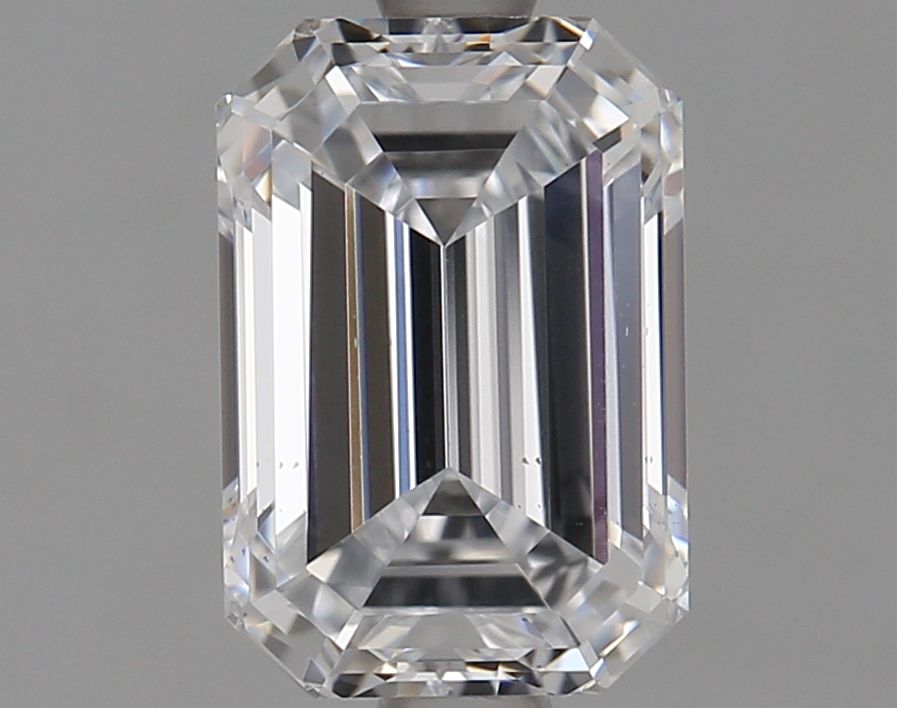1.43 ct. emerald Lab Grown Diamond front image