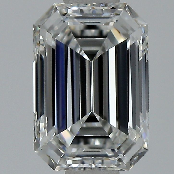 0.80 ct Emerald diamond