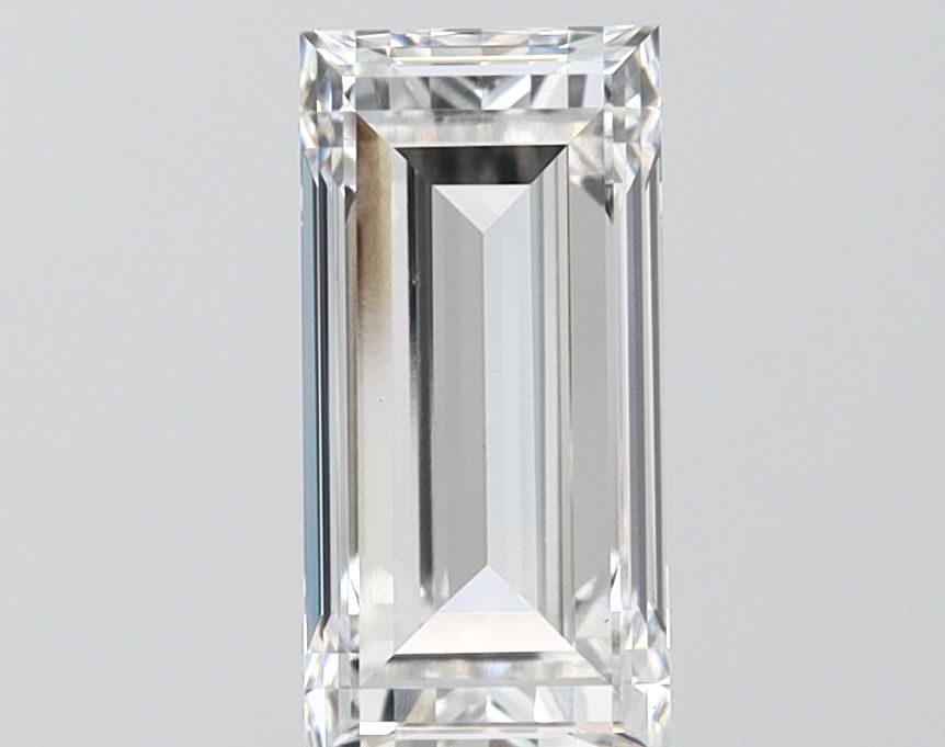 1.68 ct lab-grown Baguette Diamond