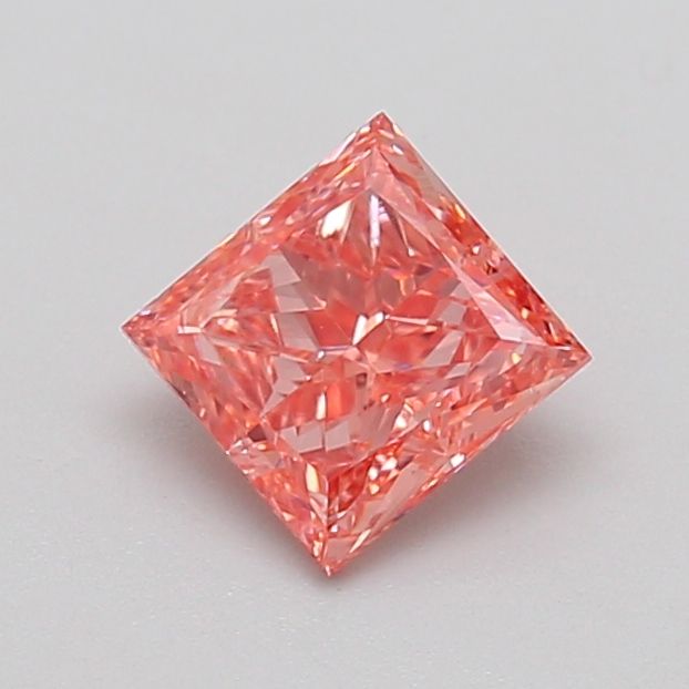 1.01 ct Radiant diamond