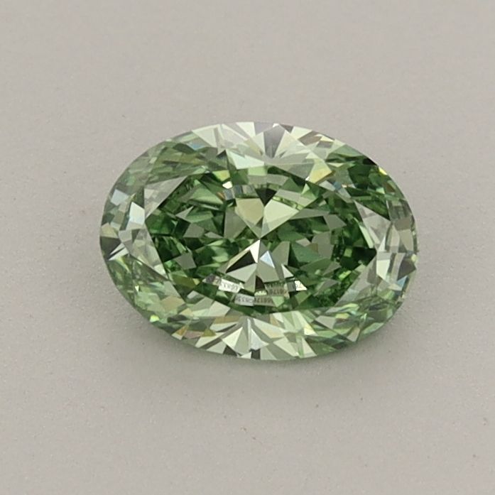 0.52 CT Fancy Vivid Green OVAL