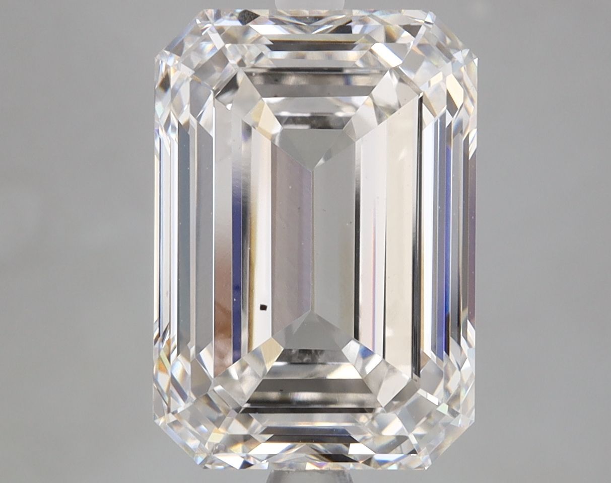 6.59 ct. emerald Lab Grown Diamond front image