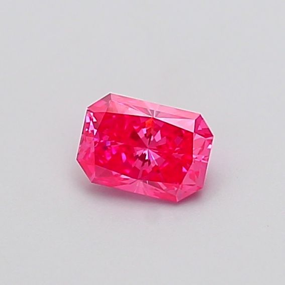 0.47 ct Radiant diamond