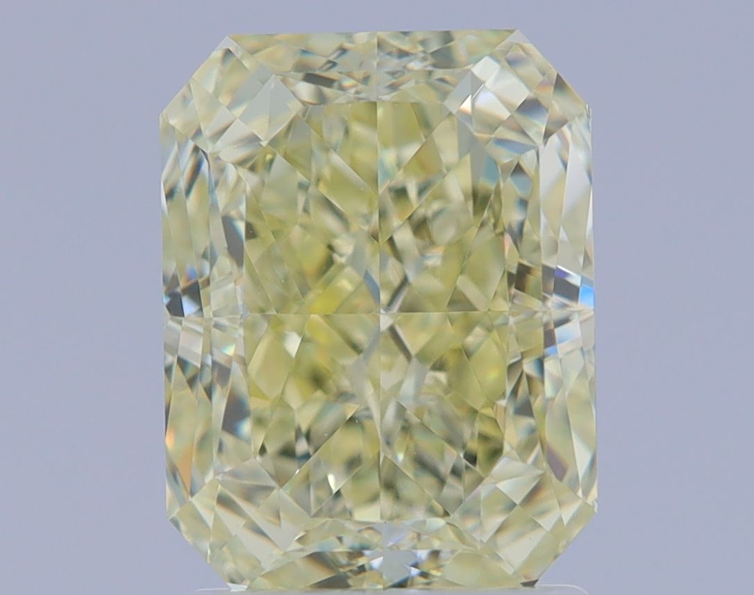 2.15 ct Radiant diamond