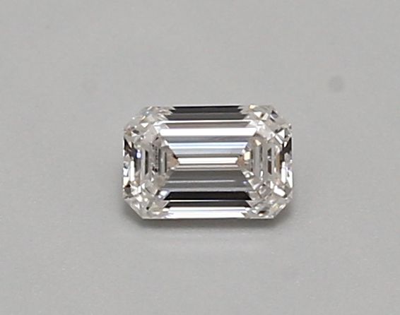 0.32 ct lab-grown Emerald Diamond