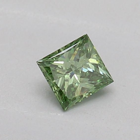 0.14 CT Fancy Vivid Green PRINCESS