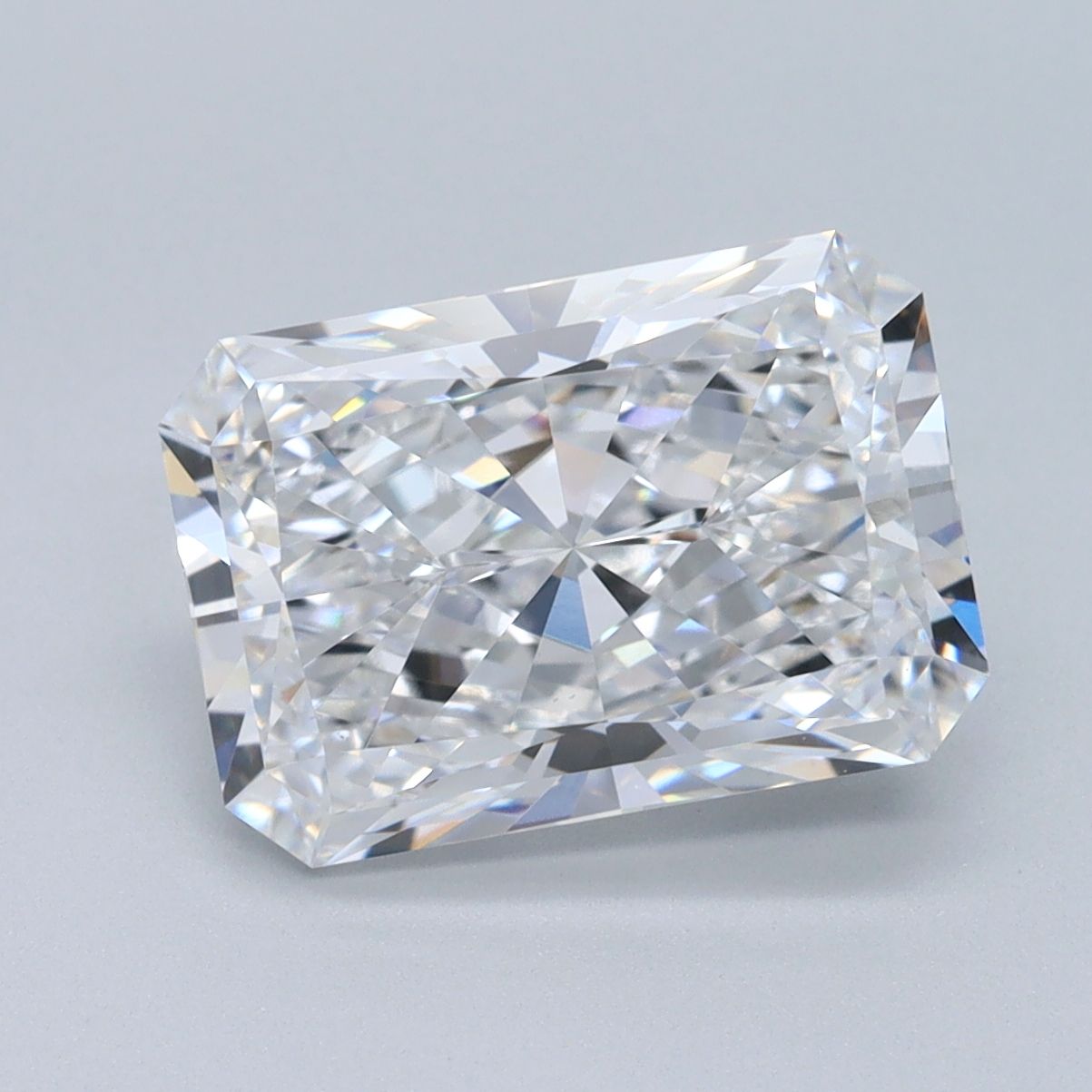 5.94 ct. radiant Lab Grown Diamond front image