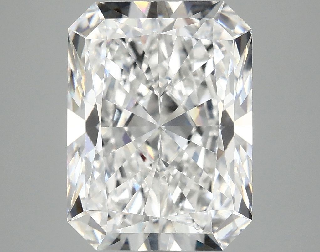 5.08 ct. radiant Lab Grown Diamond front image