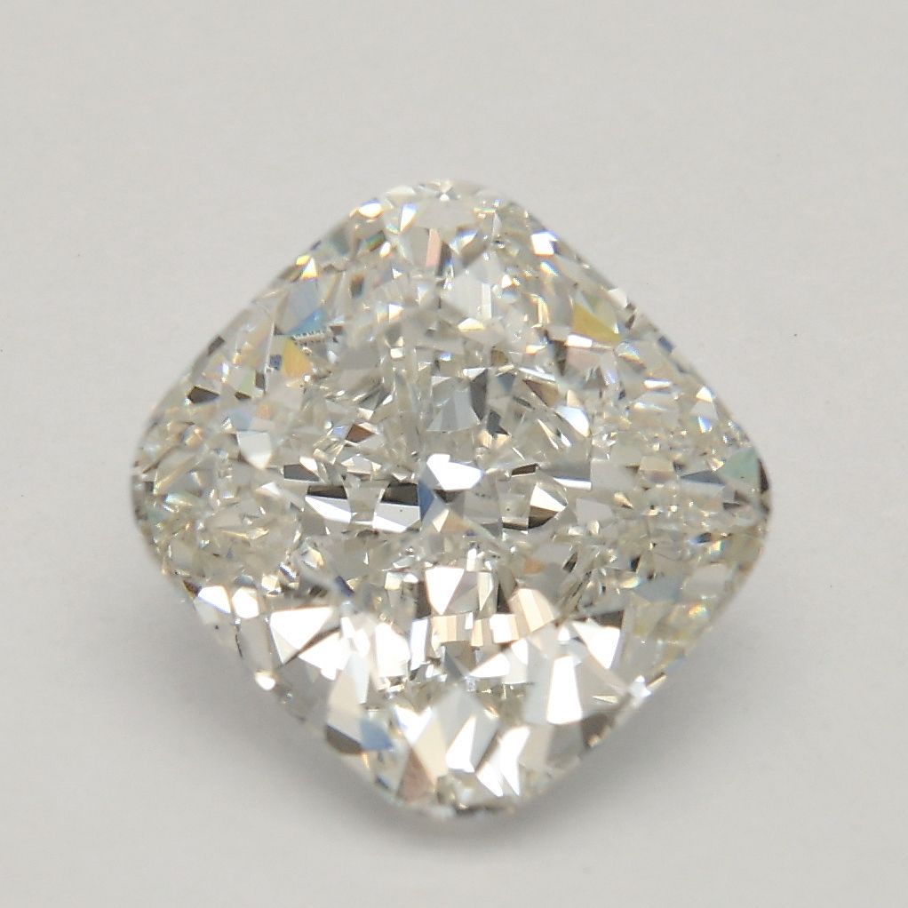 2.20 ct Cushion Brilliant diamond