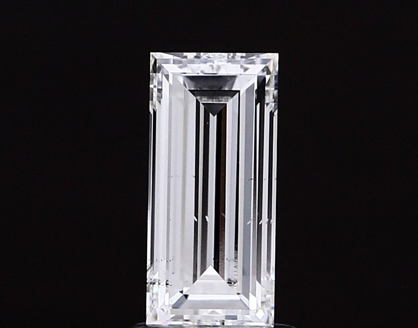 1.01 ct Baguette diamond