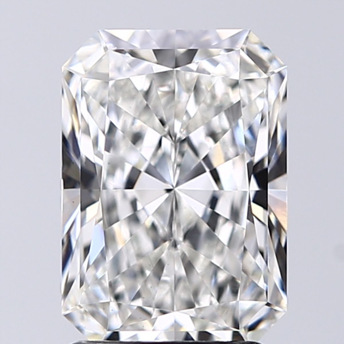 2.10 ct Radiant diamond