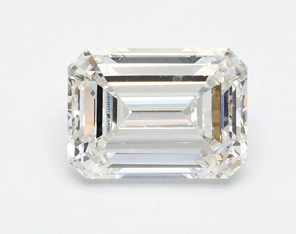 1.45 ct. emerald Lab Grown Diamond front image