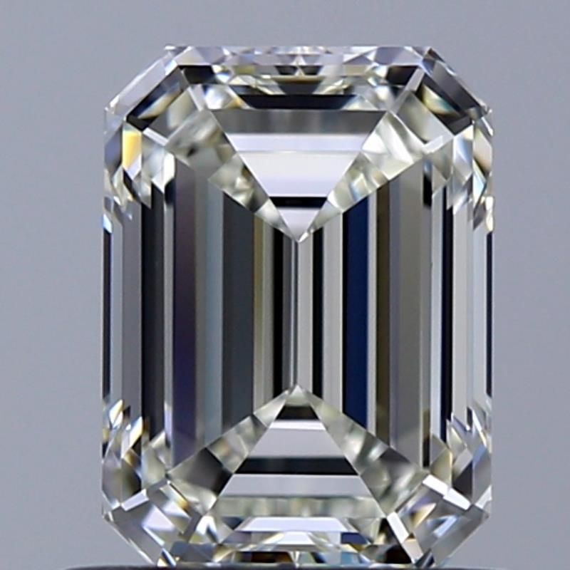 0.71 ct Emerald diamond