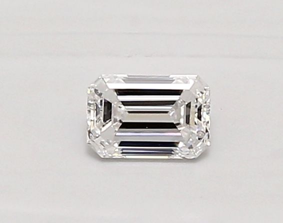 0.38 ct lab-grown Emerald Diamond