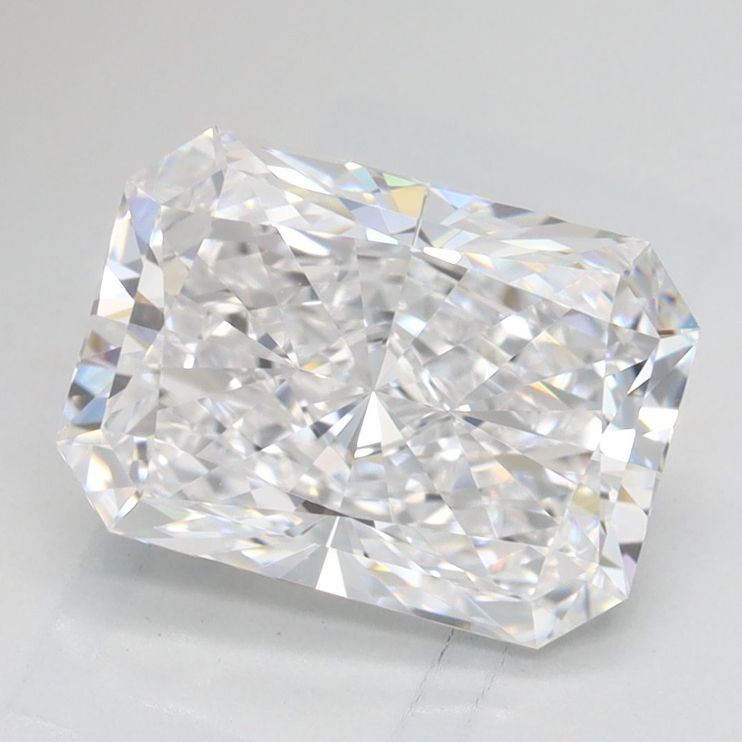3.07 ct. radiant Lab Grown Diamond front image