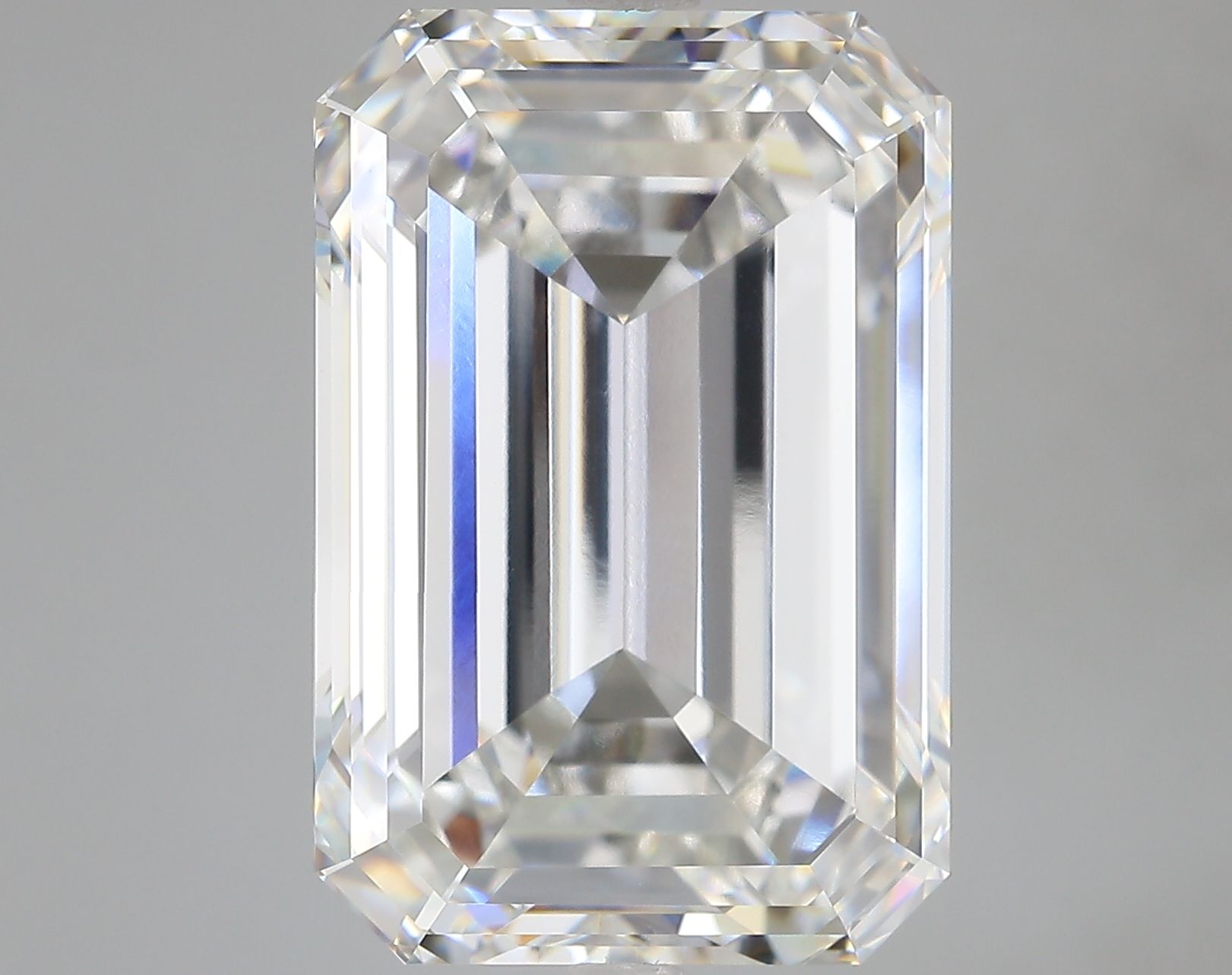 16.85 ct. emerald Lab Grown Diamond front image
