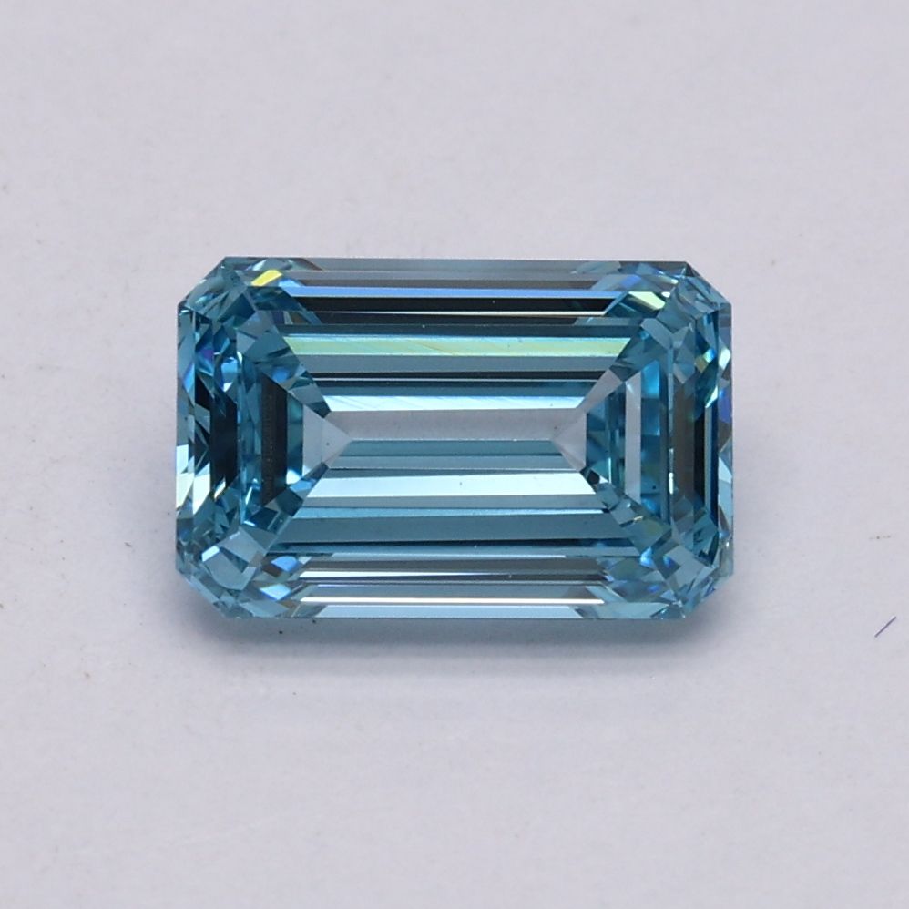 1.11 ct. emerald Lab Grown Diamond front image