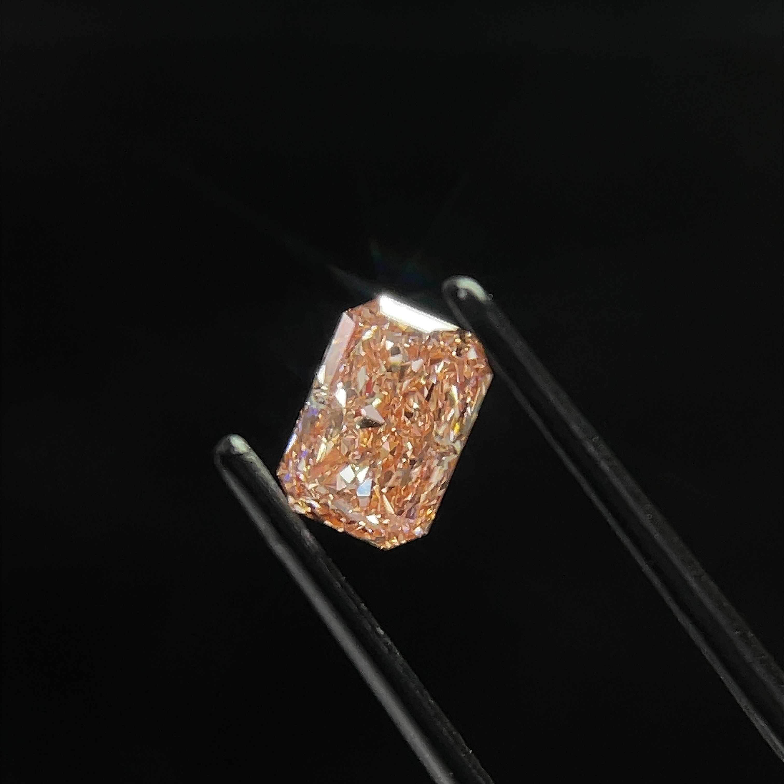 1.03 ct. radiant Lab Grown Diamond front image