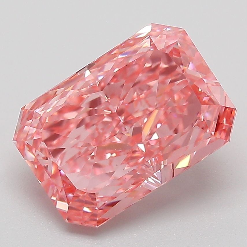 3.02 ct Radiant diamond