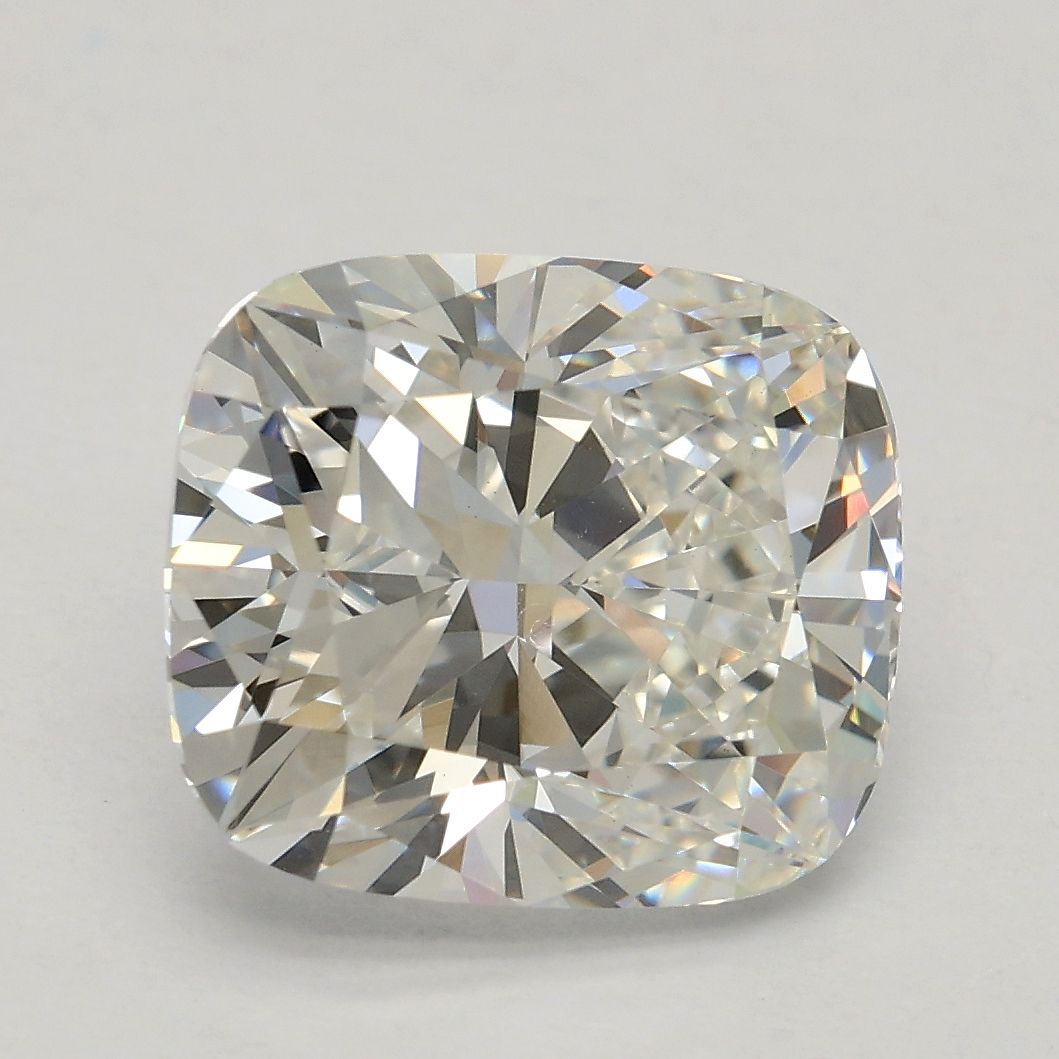 3.01 ct Cushion Brilliant diamond