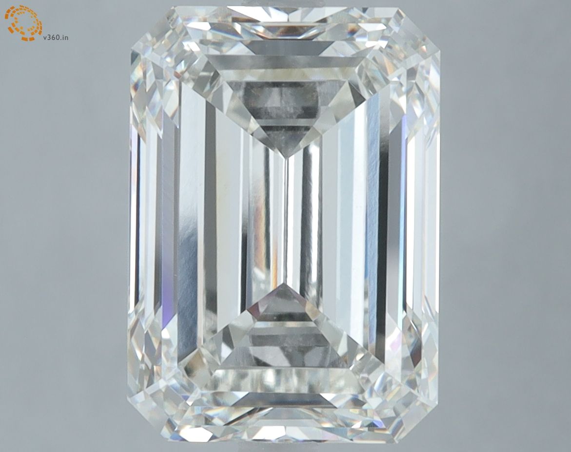6.65 ct. emerald Lab Grown Diamond front image