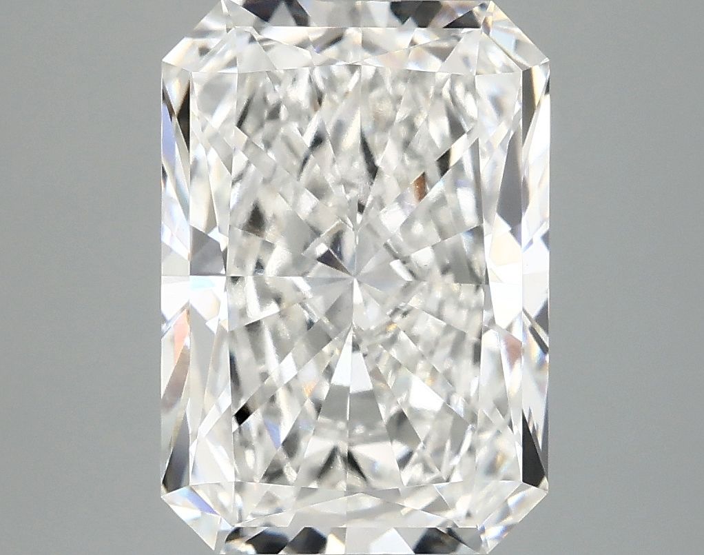 4.67 ct. radiant Lab Grown Diamond front image
