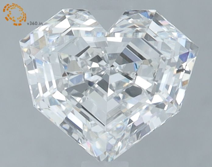 1.56 ct. heart Lab Grown Diamond front image
