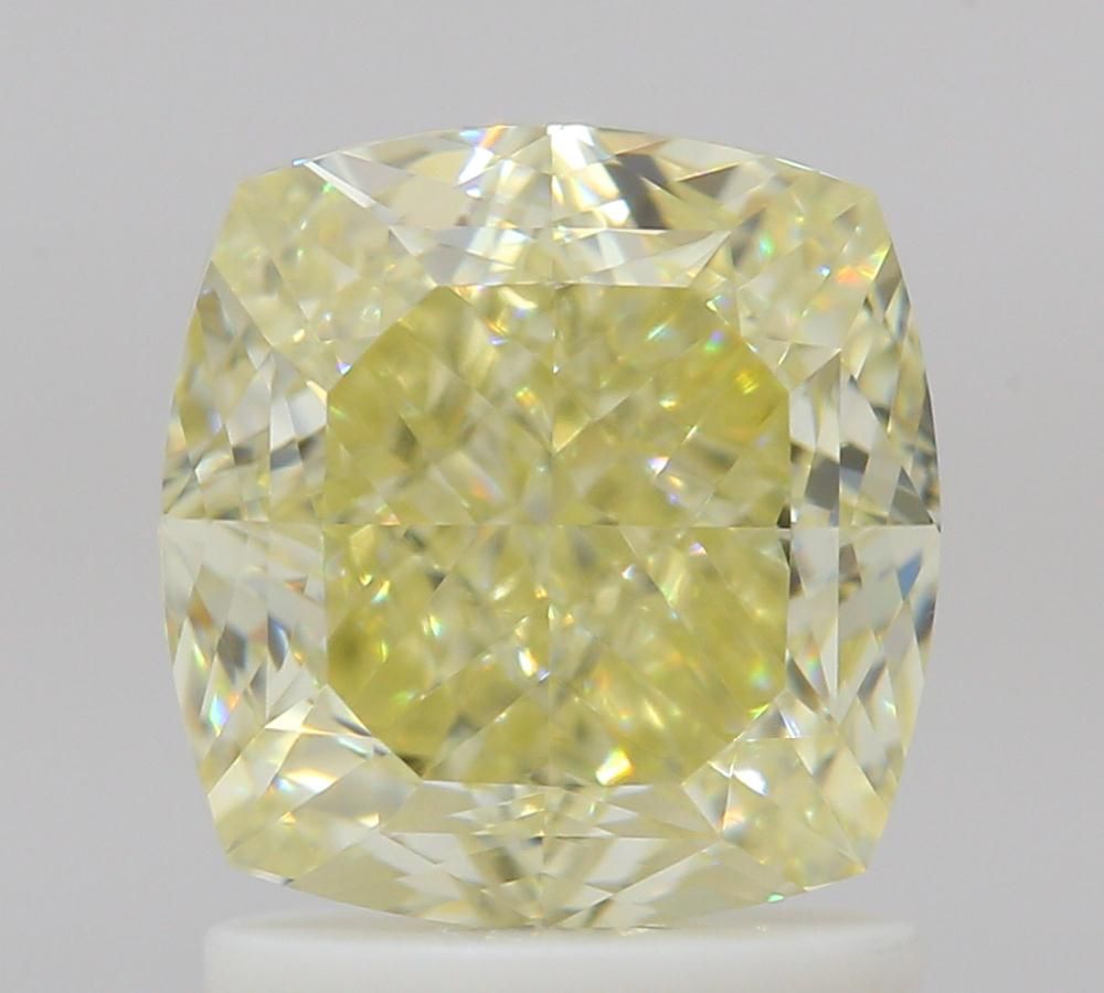 1.81 ct Cushion Brilliant diamond