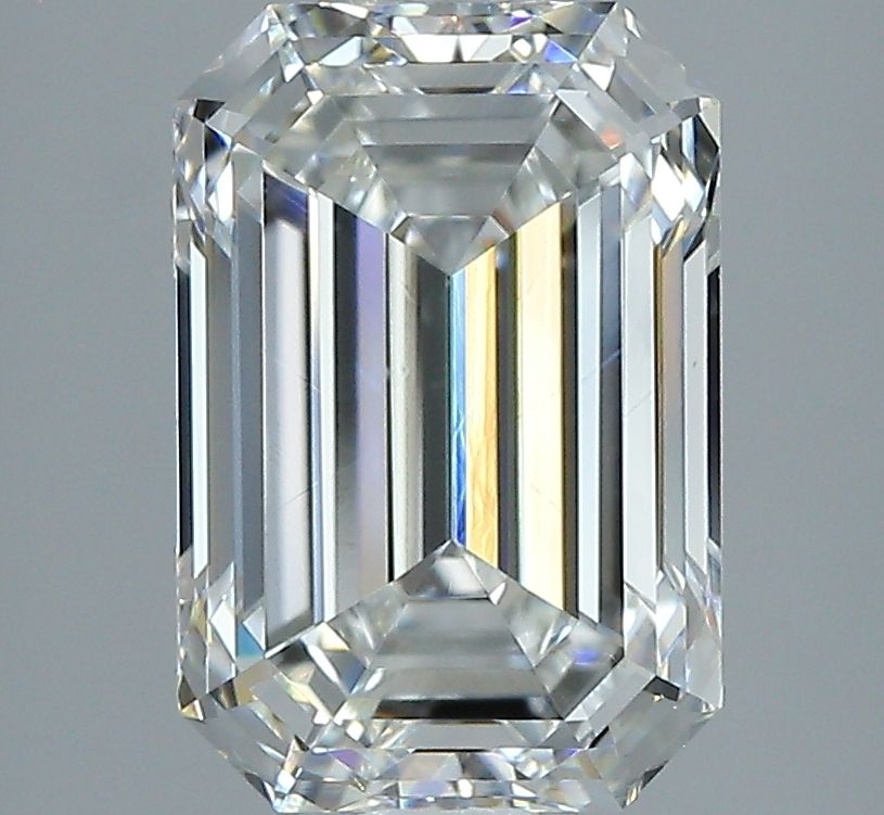 2.02 ct Emerald diamond