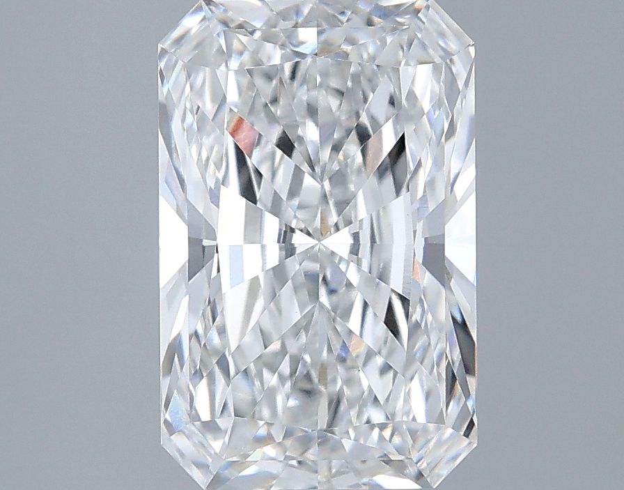 3.04 ct. radiant Lab Grown Diamond front image