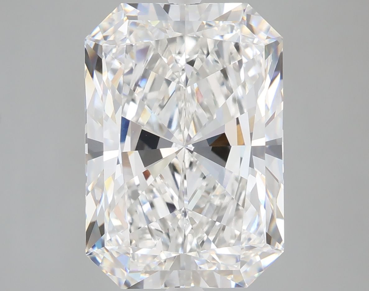 7.09 ct. radiant Lab Grown Diamond front image